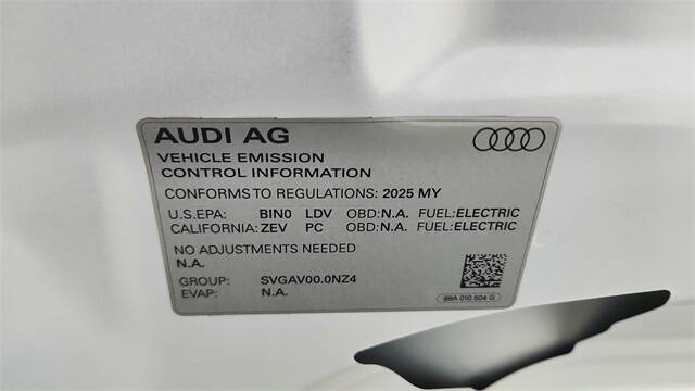 2025 Audi Q4 e-tron Premium Plus 45