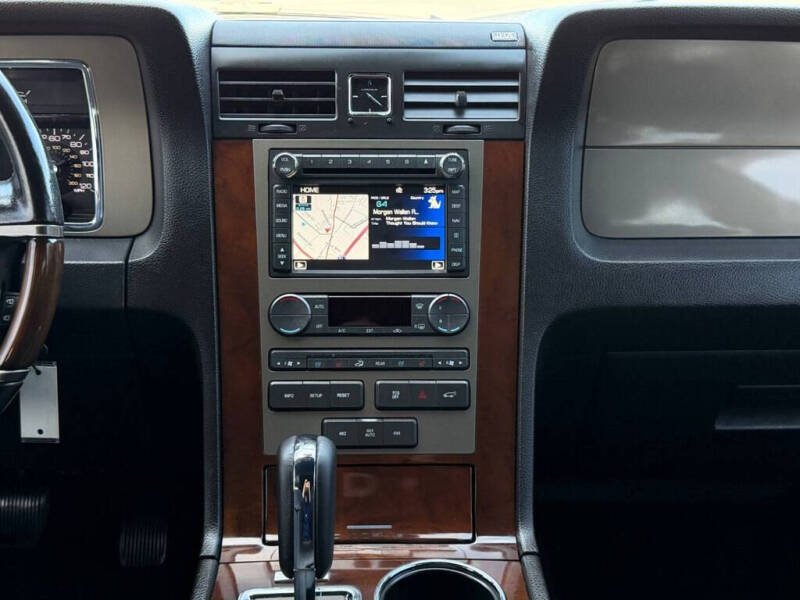 2014 Lincoln Navigator