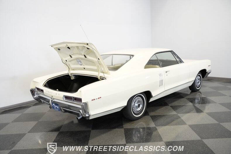 1966 Pontiac 2+2