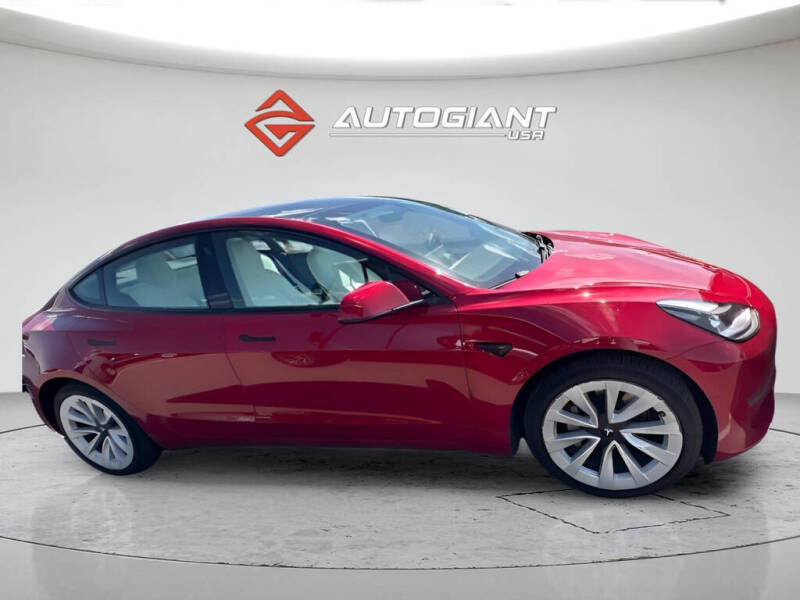 2022 Tesla Model 3 Long Range