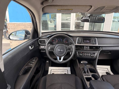 2017 Kia Optima LX