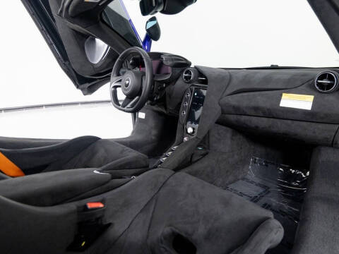 2024 McLaren 750S Spider