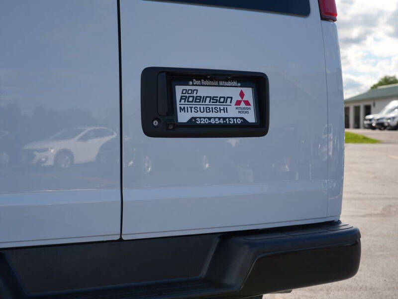 2017 Chevrolet Express 2500