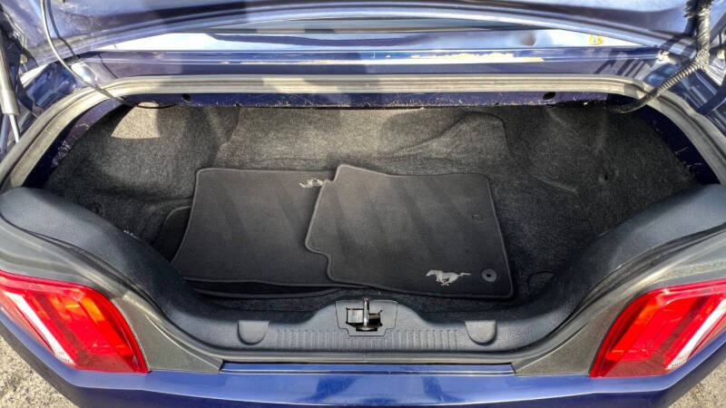2012 Ford Mustang V6 Premium