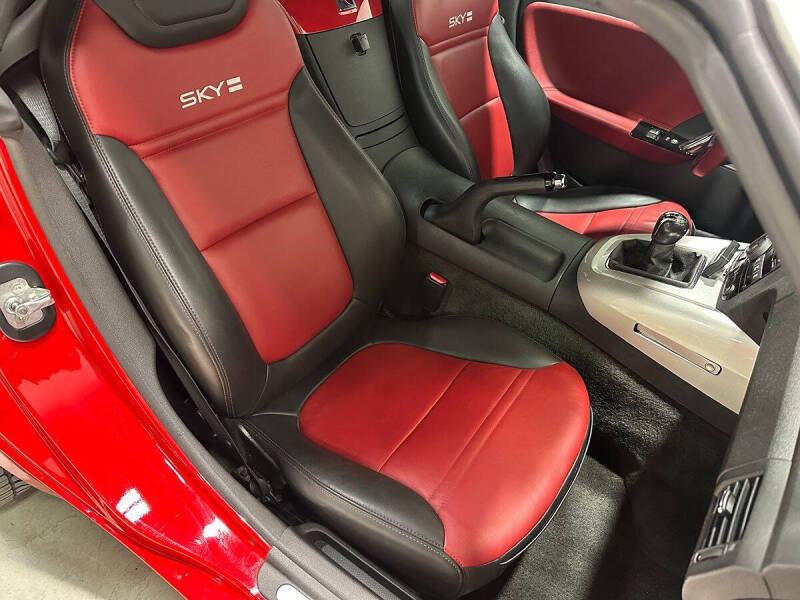 2008 Saturn SKY Red Line