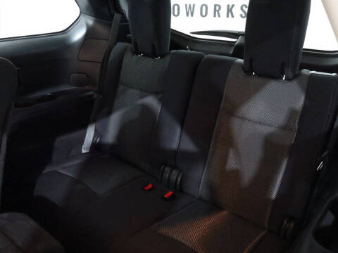 2020 Nissan Pathfinder SV