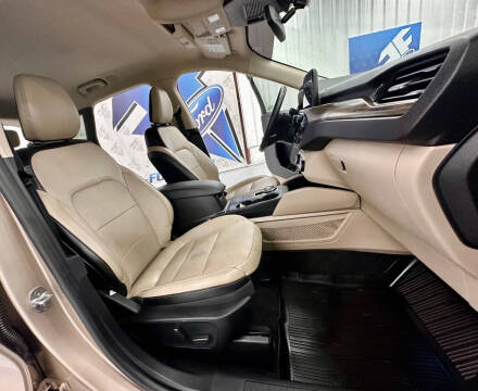 2020 Ford Escape Titanium