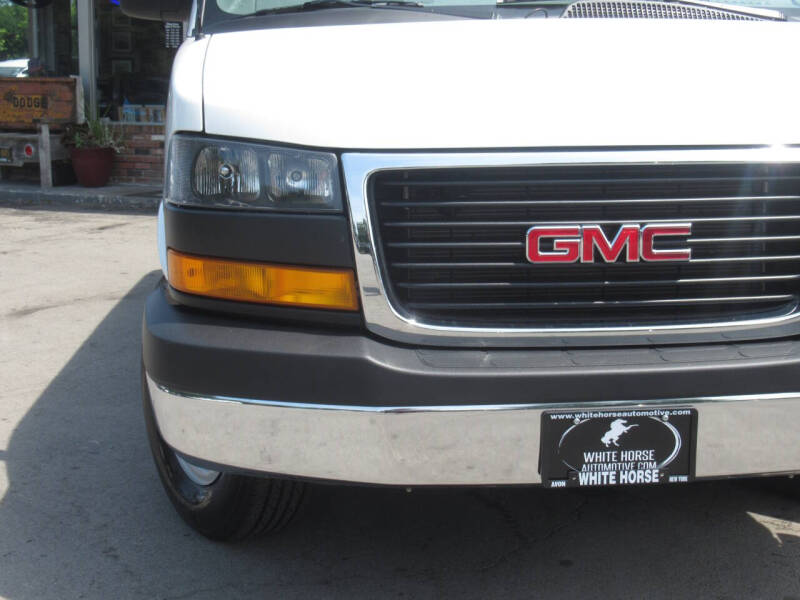 2025 GMC Savana 2500