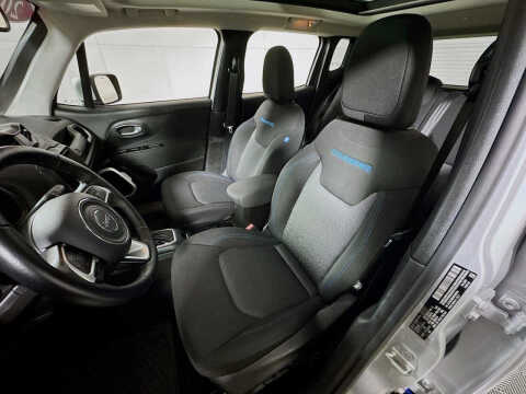 2021 Jeep Renegade Islander