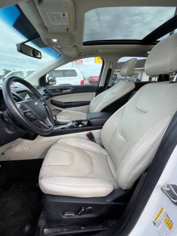 2018 Ford Edge Titanium