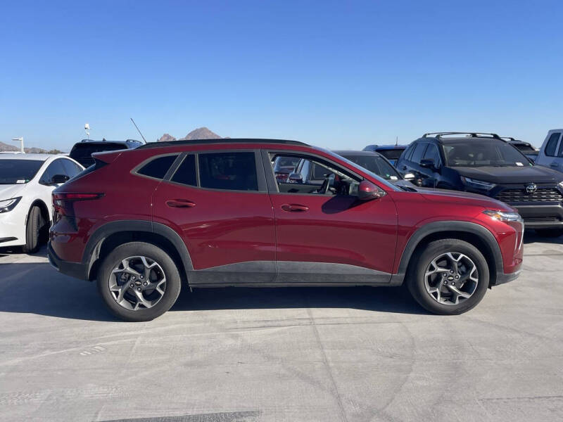 2025 Chevrolet Trax LT