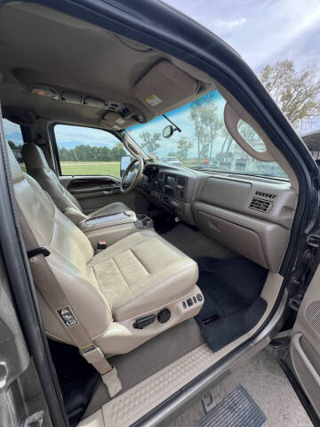 2004 Ford Excursion Limited