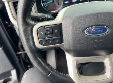 2022 Ford Expedition XLT