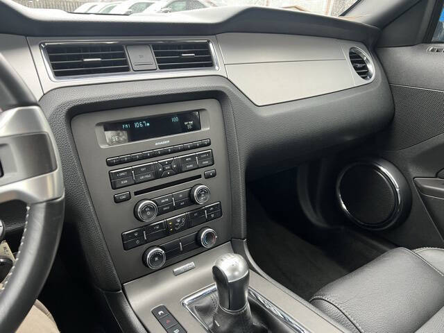 2011 Ford Mustang GT Premium