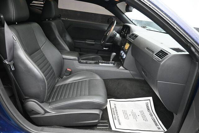 2014 Dodge Challenger SXT