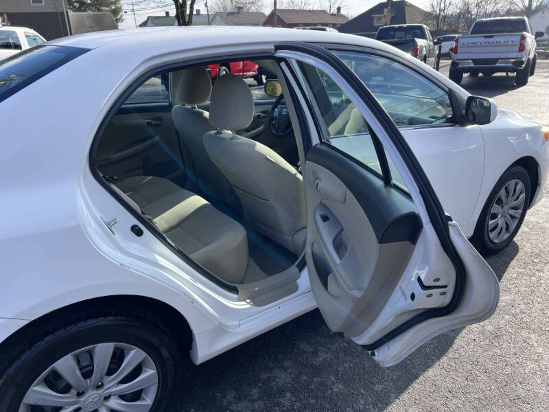 2013 Toyota Corolla LE