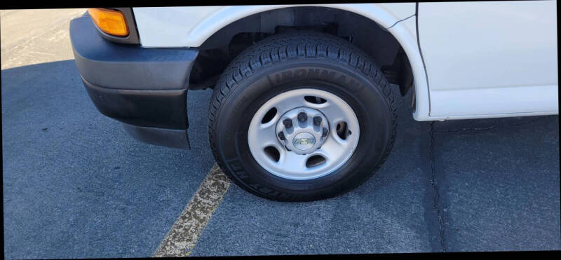 2021 Chevrolet Express 2500