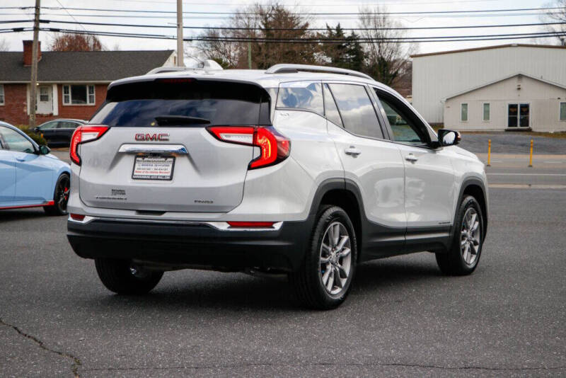 2022 GMC Terrain SLT
