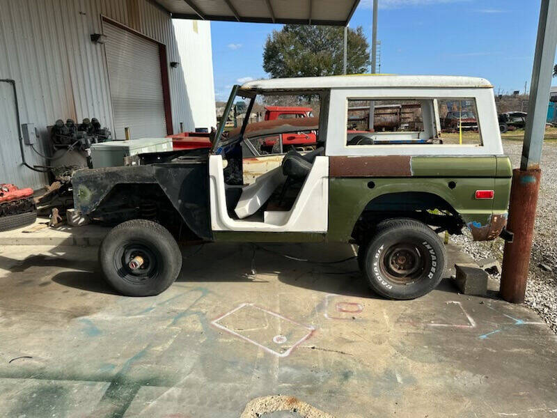 1975 Ford Bronco for sale at Bayou Classics and Customs in Parks LA