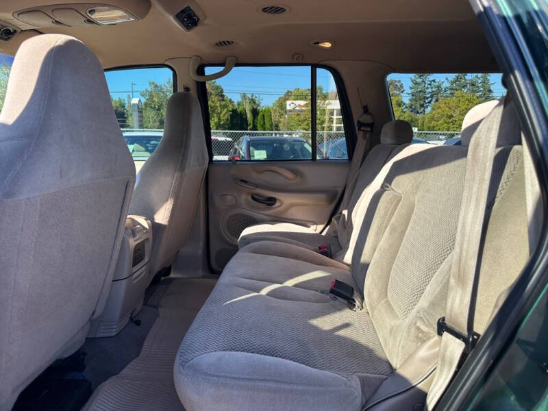 2001 Ford Expedition XLT