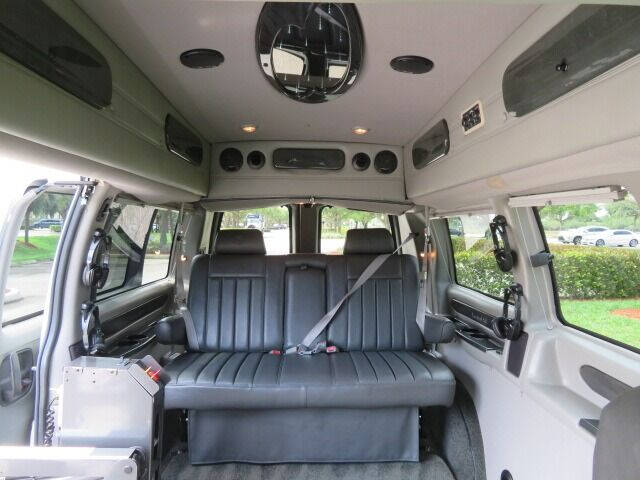 2010 Chevrolet Express LT 1500