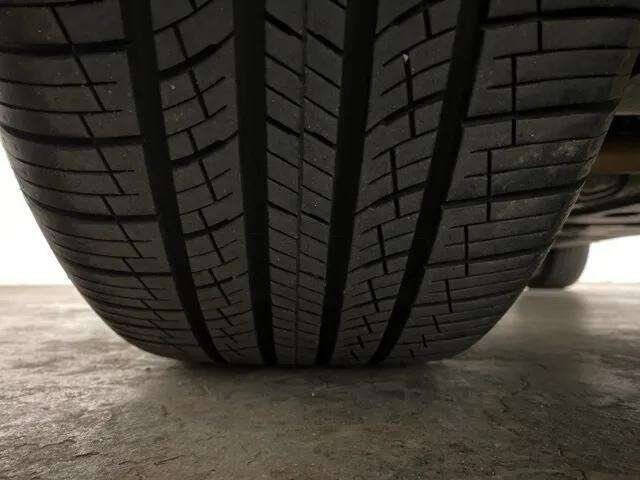 2025 Volkswagen Atlas Cross Sport SE 4Motion