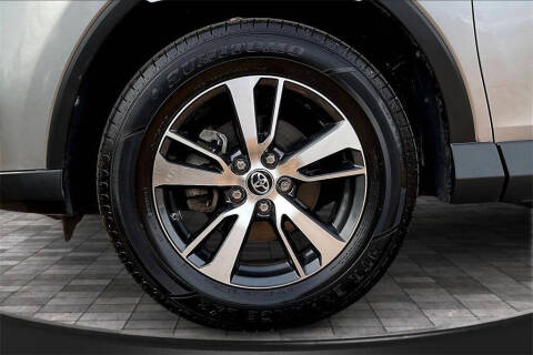 2016 Toyota RAV4 XLE