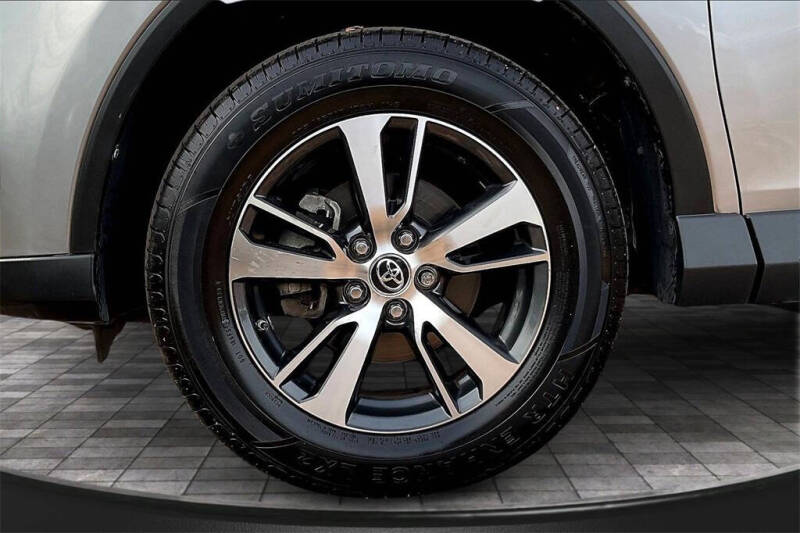 2016 Toyota RAV4 XLE