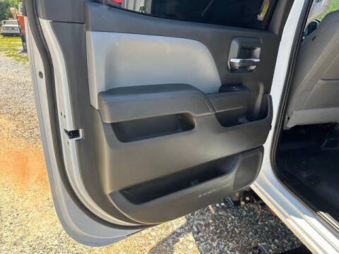 2022 Chevrolet Silverado 5500HD