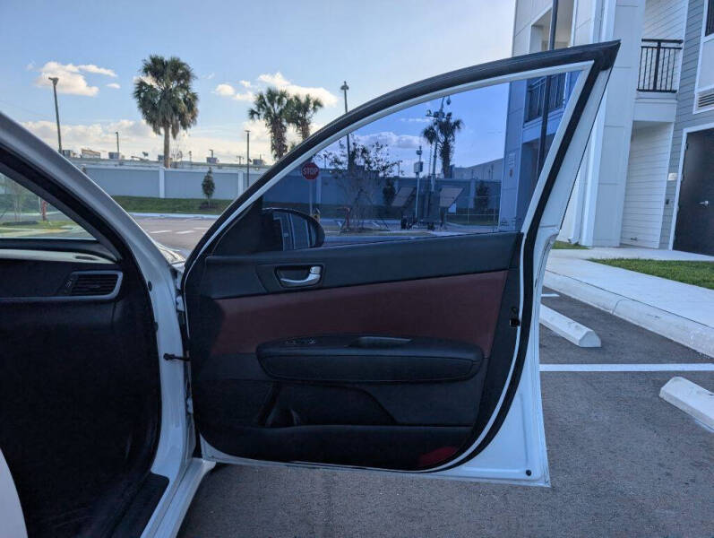 2017 Kia Optima LX Turbo