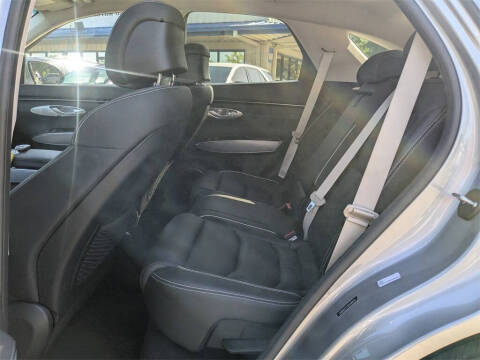 2023 Genesis Electrified GV70