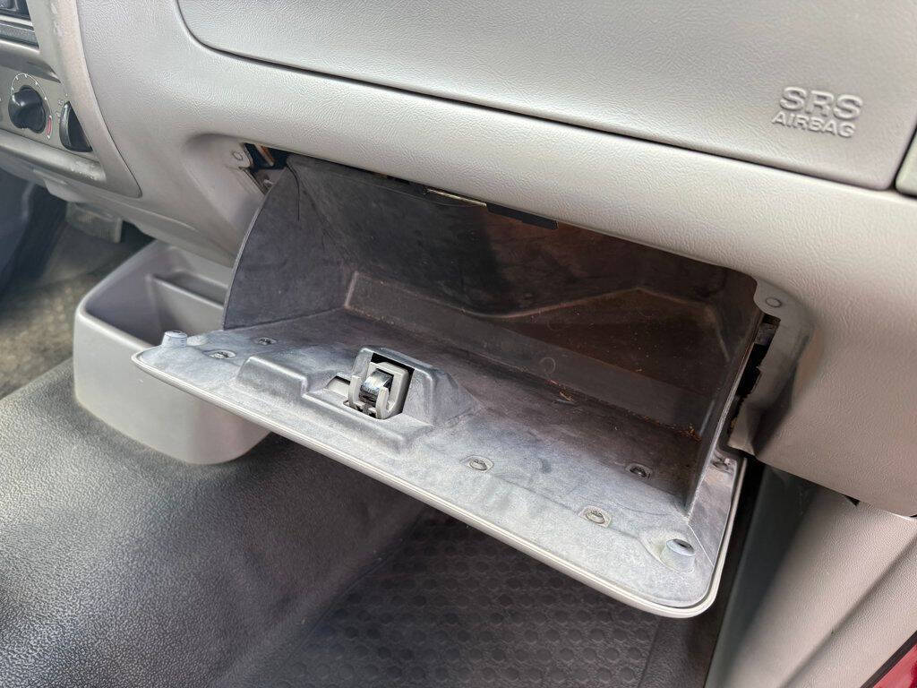 2003 Ford Explorer Sport Trac 49