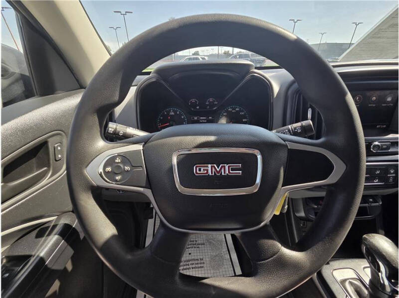 2022 GMC Canyon Elevation Standard