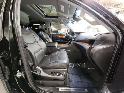 2019 Cadillac Escalade ESV Luxury