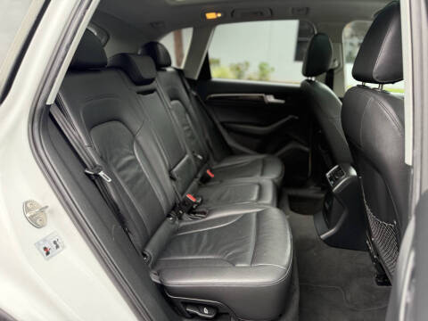 2014 Audi Q5 2.0T quattro Premium