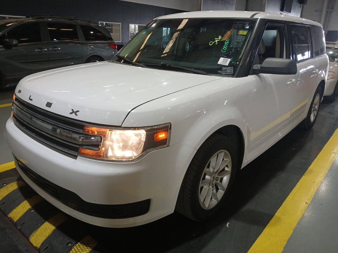 White 2016 Ford Flex SE SE 4dr Crossover 1