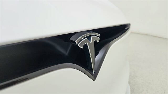 2023 Tesla Model S Plaid
