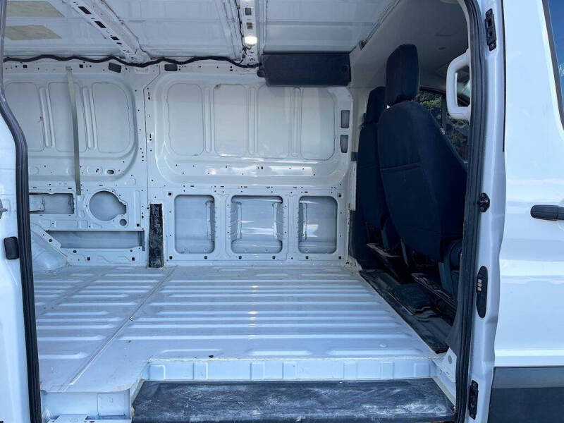 2024 Ford Transit