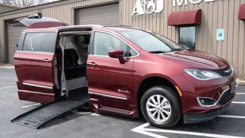 2018 Chrysler Pacifica for sale at A&J Mobility in Valders WI
