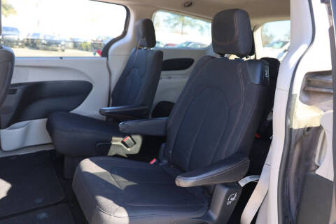 2018 Chrysler Pacifica Touring Plus