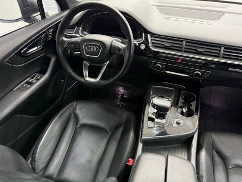 2019 Audi Q7 quattro Premium Plus 55 TFSI