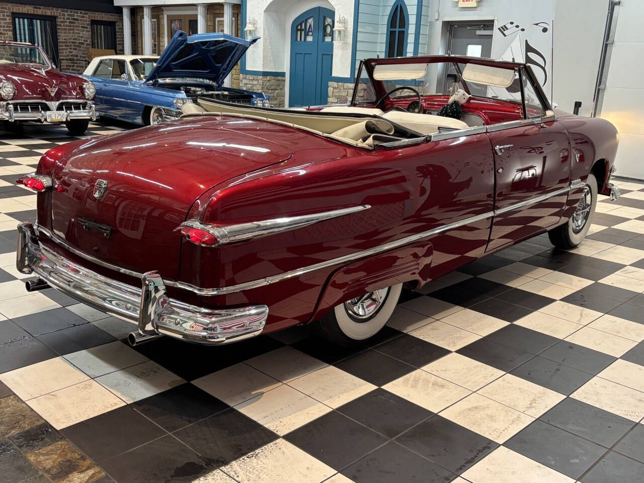 1951 Ford Custom 4