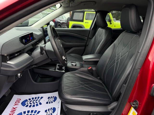 2021 Ford Mustang Mach-E Select