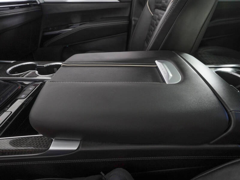 2026 Cadillac Escalade-V ESV