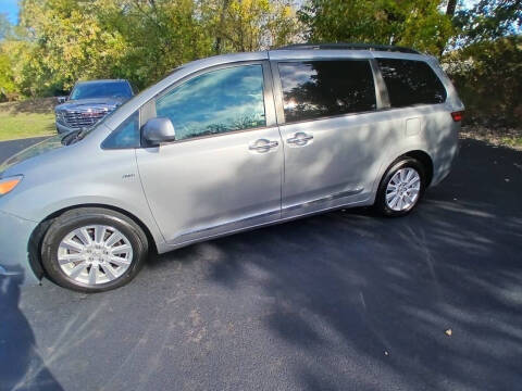 2017 Toyota Sienna XLE 7-Passenger