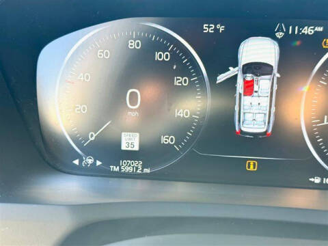 2020 Volvo XC90 T5 Momentum