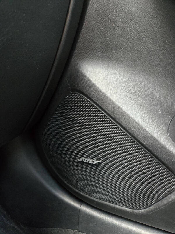 2015 Mazda MAZDA3 s Grand Touring