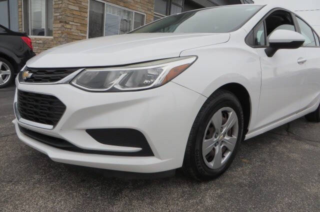 2017 Chevrolet Cruze LS Auto