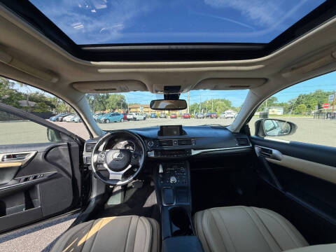 2014 Lexus CT 200h