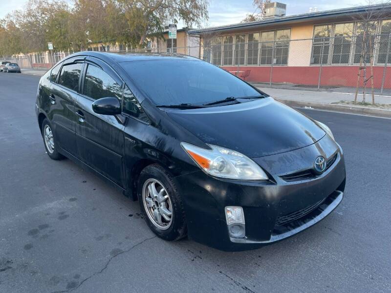 2011 Toyota Prius for sale at Singh Auto Outlet in North Hollywood CA